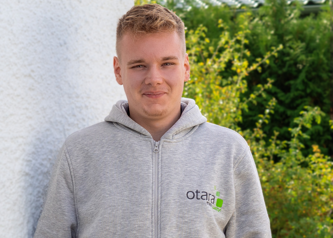 Oliver Thiermayer Oliver Thiermayer